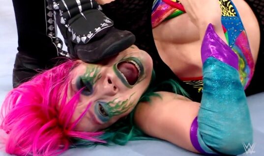Asuka Loses Tooth During Raw Tag Match (w/Video)