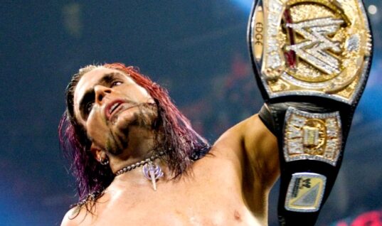 Jim Ross Explains Why Jeff Hardy Never Had Long World Title Reigns In WWE