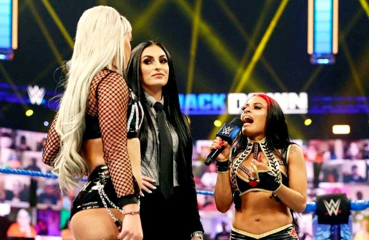 Zelina Vega Makes Her WWE Return During SmackDown (w/Video)