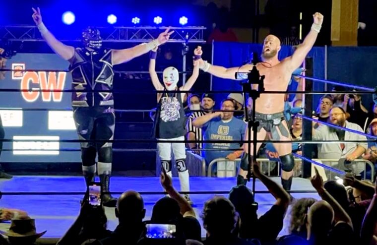 Negative 1 Makes Surprise Appearance At Indie Show (w/Video)