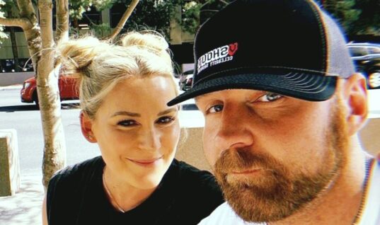 Renee Paquette Makes First Public Comment Since It Was Disclosed Jon Moxley Is Attending Rehab