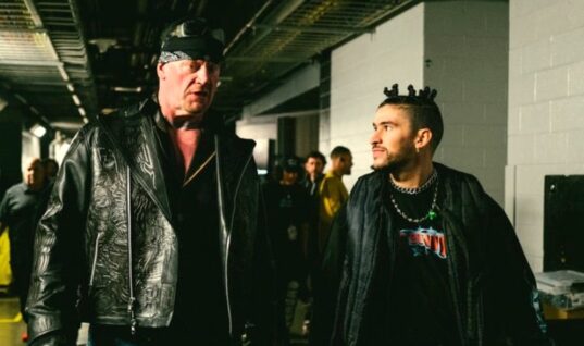 The Undertaker Makes Appearance At Bad Bunny Concert (w/Video)