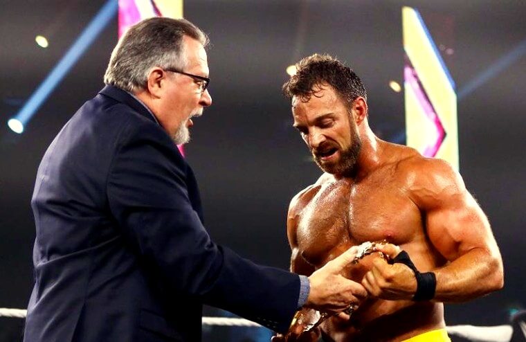 LA Knight Appears As Mace’s Manager Before Smackdown (w/Video)