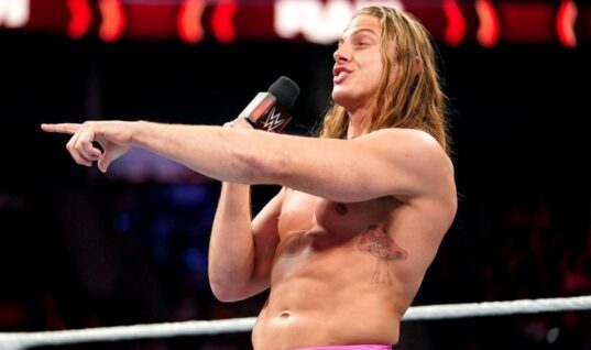 Matt Riddle Shows Off His Bold New Look In Mirror Selfie