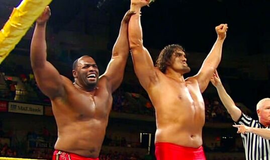 Retired Former WWE Wrestler Shows He Is Still Incredibly Jacked