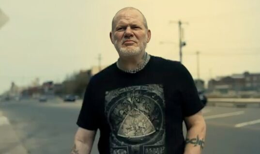 Raven Says Wrestling & Doing Drugs Are What He’s Really “F*cking Good At” In Trailer For New Documentary