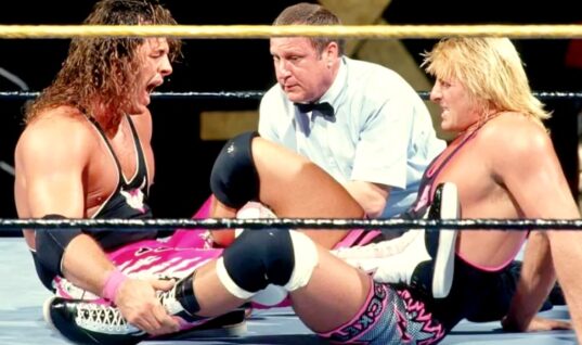 Bret Hart Continues To Pay Tribute To His Brother Owen Hart At Autograph Signings (w/Photo)