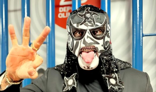 Penta El Zero Miedo Makes His First Post-AEW Appearance & Seemingly Confirms He Is WWE-Bound