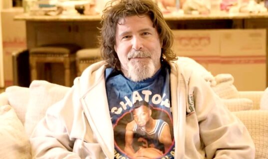 Mick Foley Reveals How He “Cheated A Bit” To Lose Almost 100 lbs