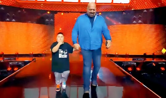 The Rizzler Suffered An Injury During His AEW Debut