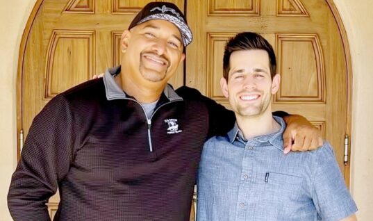 Jonathan Coachman Claims Top WWE Female Star Is “Washed Up” & “Boring”