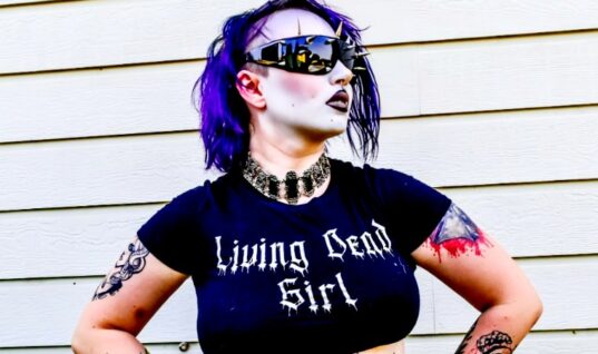 Former AEW Wrestler Abadon Decides To “Bless The Timeline” In Barely-There Outfit