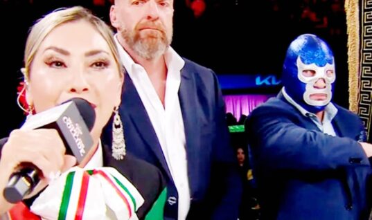 Blue Demon Jr.’s Reaction To The Mexican National Anthem Being Sung Wrong At Worlds Collide Goes Viral