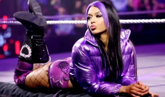 Cora Jade Brags About Her OnlyFans Earnings While Sharing Her Latest Stunning Selfie