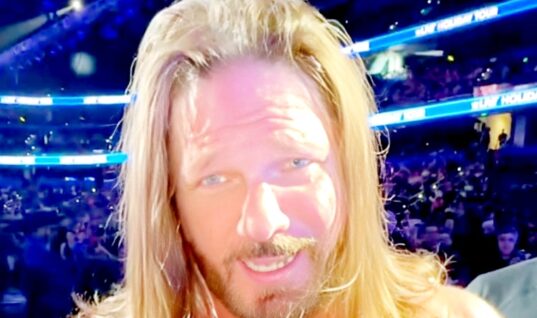 AJ Styles Shouts Out Two AEW Stars While Refusing To Sign Replica Belt (w/Video)