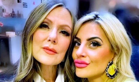 Daughter Of WWE Legend Invites Fans To “Unwrap More” With Sexy Christmas Snap