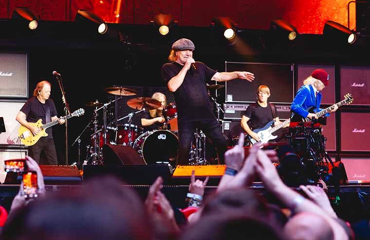 AC/DC Guitarist Hospitalized In Buenos Aires