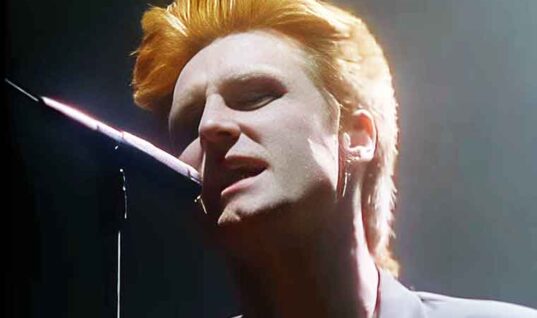 “Missing You”: The Story Behind John Waite’s ‘80s Megahit
