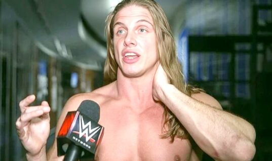 Matt Riddle Embraces New Short Hair Look